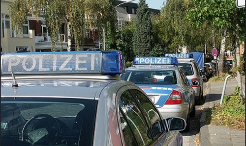 German police arrest two Algerians over 'Berlin IS plot' German police arrest two Algerians over 'Berlin IS plot'