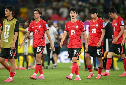 South Korea football coach resigns as President apologises and calls for World Cup loss probe