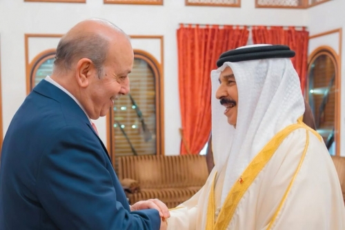 HM King Hamad Honors Palestinian Ambassador