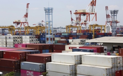 Japan exports fall 15% in August as pandemic pummels trade