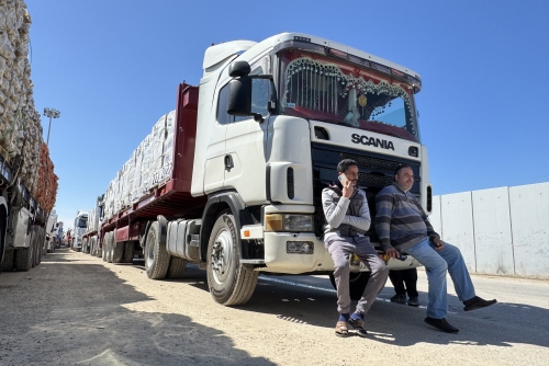 Israel suspends aid to Gaza as first phase of truce ends Israel suspends aid to Gaza as first phase of truce ends