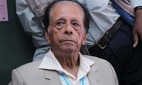 Mauritius gets new PM, opposition demands new election Mauritius gets new PM, opposition demands new election