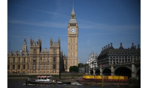 Britain's Big Ben marks 100 years of New Year 'bongs'