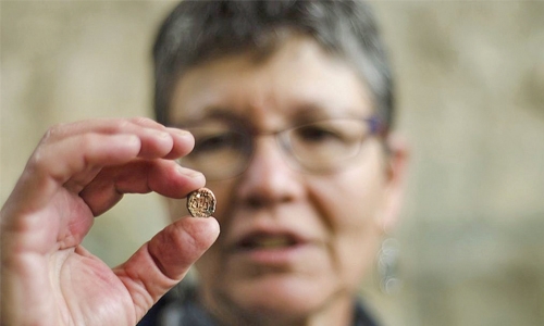 Israel finds 2,700-year-old ‘governor of Jerusalem’ seal Israel finds 2,700-year-old ‘governor of Jerusalem’ seal