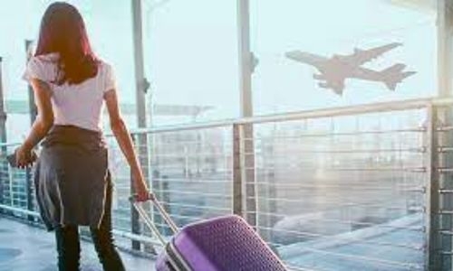 Frauds in bid to swindle expats under travel ban in Bahrain