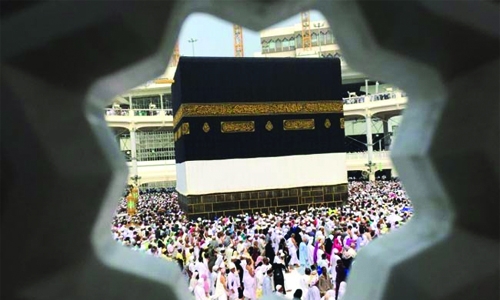 Eighteen injured in Mecca stampede