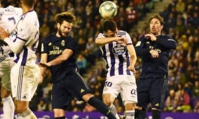 Real Madrid go top of La Liga with win