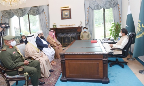 Bahrain National Guard Commander discuss bilateral ties with Pakistani Prime Minister Bahrain National Guard Commander discuss bilateral ties with Pakistani Prime Minister