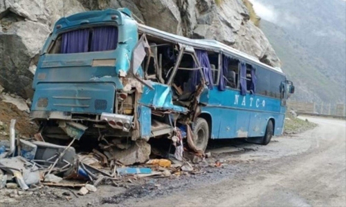 10 dead in Pakistan bus blast