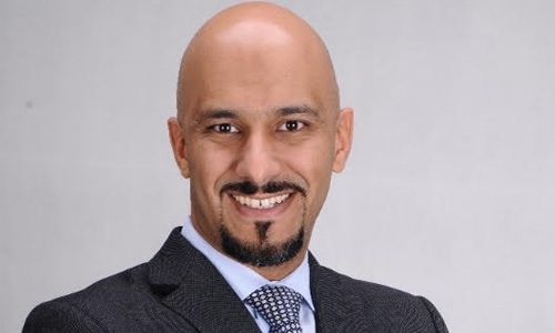 Bahraini author Mohamad Isa says he expected  bestseller status