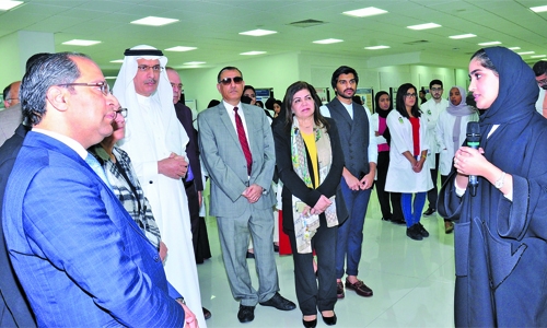 AGU students present results of research on smoking in GCC 