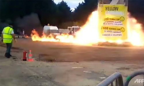 18 hurt in accidental blast at French carnival 18 hurt in accidental blast at French carnival