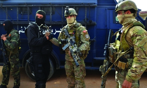 Tunisian forces kill 'terrorist' near border attack town