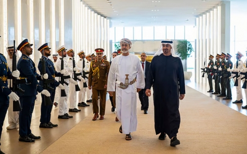 UAE President and Oman’s Sultan discuss bilateral ties and regional developments UAE President and Oman’s Sultan discuss bilateral ties and regional developments