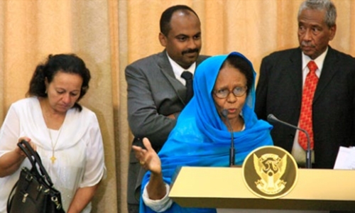 Sudan swears in civilian-majority ruling council