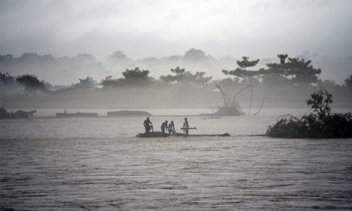 Monsoon wreaks flood havoc across South Asia Monsoon wreaks flood havoc across South Asia