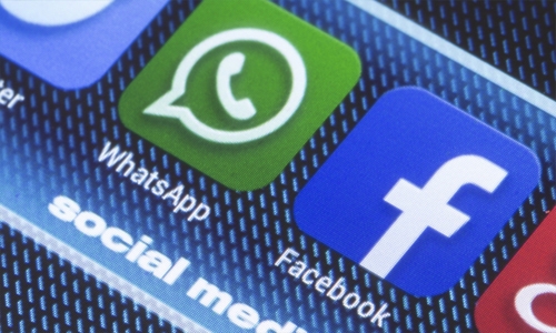 Traders in India ask govt to ban WhatsApp and Facebook Traders in India ask govt to ban WhatsApp and Facebook