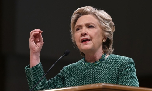 Clinton looks to consolidate lead over Trump Clinton looks to consolidate lead over Trump