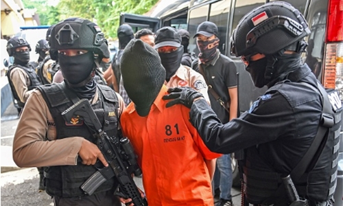Indonesia arrests terror suspects ahead of results Indonesia arrests terror suspects ahead of results
