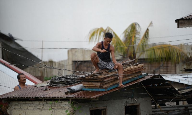 Philippines raises alert as typhoon hurtles closer Philippines raises alert as typhoon hurtles closer