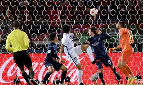 Japan's Antlers squeak into Club World Cup quarters