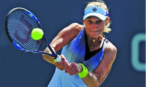 Makarova stuns Ostapenko in Sydney Makarova stuns Ostapenko in Sydney