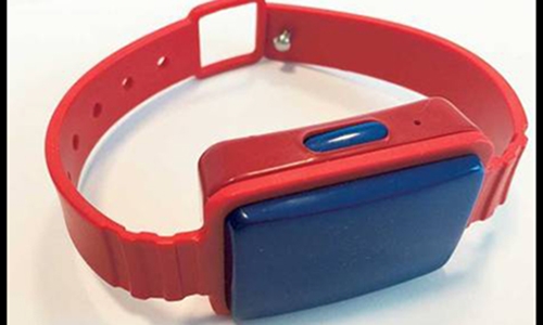Child-tracking bracelets tested in UAE