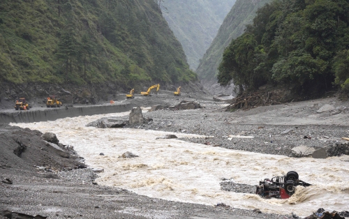 China halts Tibet rescue as mudslide-formed dangerous lake poses high flood risk China halts Tibet rescue as mudslide-formed dangerous lake poses high flood risk