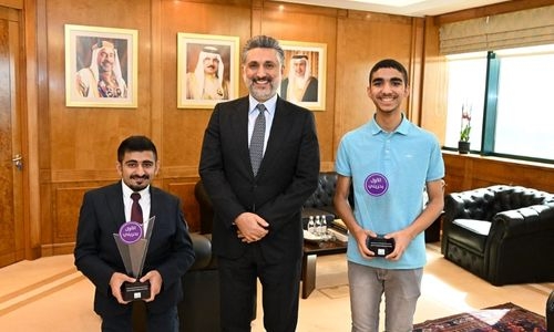 BisB rewards Outstanding Achievements winners with up to BHD 10,000