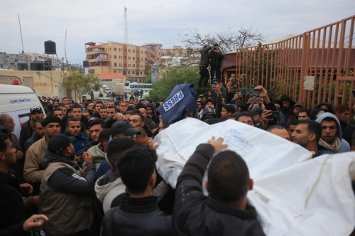 Israeli Strikes Kill 11 in Gaza, Including Children and Journalists Israeli Strikes Kill 11 in Gaza, Including Children and Journalists