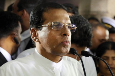 Sri Lanka president swears in new unity government
