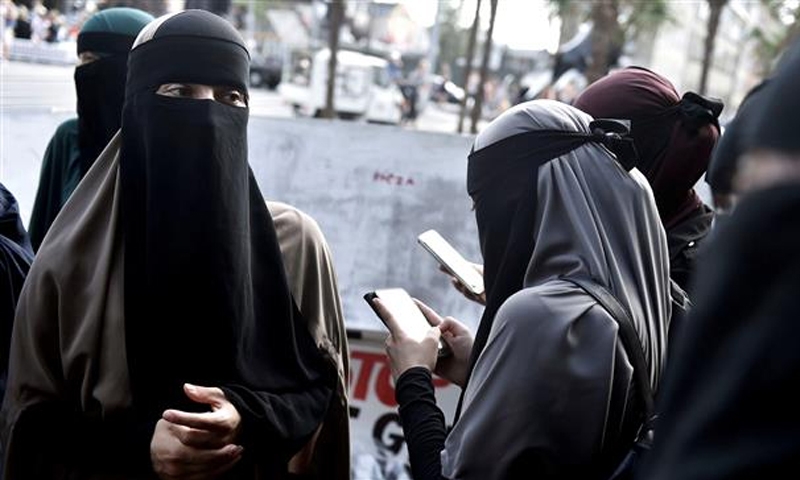 Danish ban on Islamic full-face veil takes effect Danish ban on Islamic full-face veil takes effect
