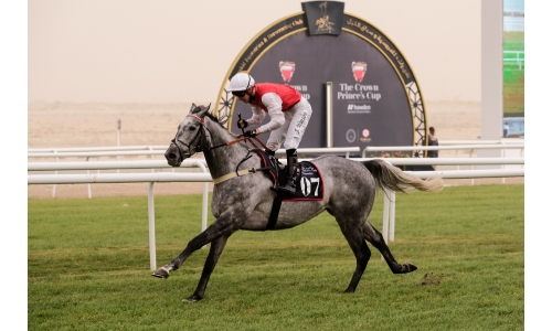 “Déjà Vu” for Jason Watson as he comes from last-to-first on a grey to land £108,000 Listed honours in Bahrain