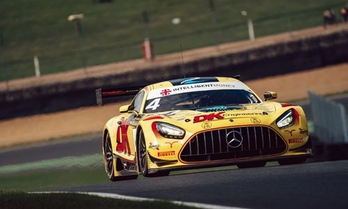 2 Seas claim podium in class in British GT race