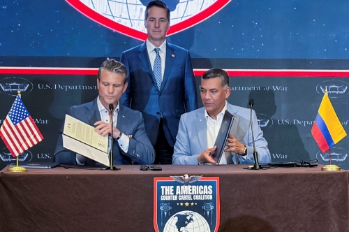 US, Colombia Deepen Military Cooperation in Fight Against Drug Trafficking US, Colombia Deepen Military Cooperation in Fight Against Drug Trafficking