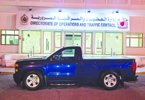 Drivers detained and vehicles impounded for public disturbance