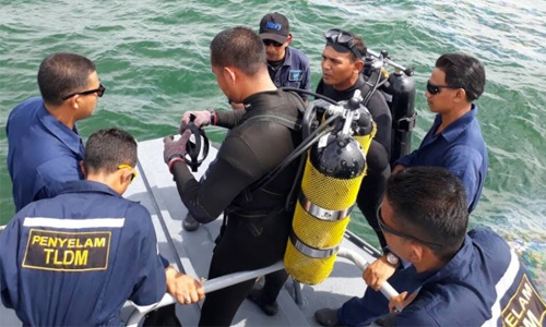 Sunken tanker found off Malaysia