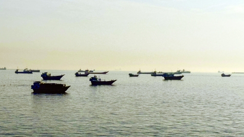 Hormuz tanker traffic edges higher after wartime low