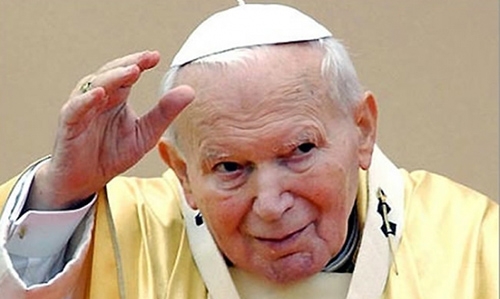John Paul II had 'intense' friendship with married woman: BBC