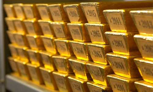 Gold strikes two-year high on Brexit vote