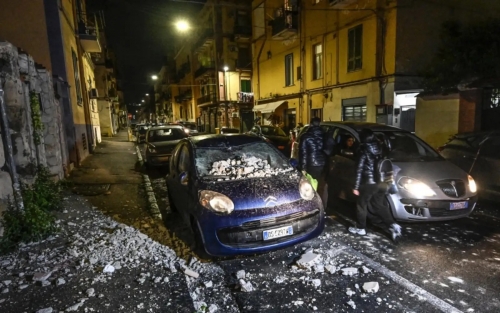Quake damages buildings, sparks panic in Italy’s Naples 