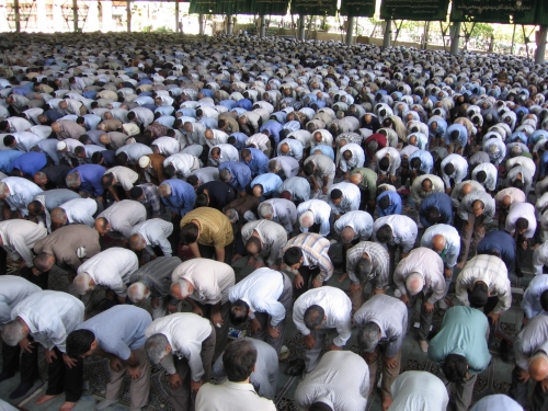 UAE Updates Friday Prayer, School Timings for 2026