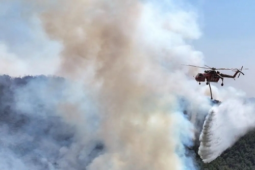 7 Dead After Helicopter Crashes On Wildfire Mission in Argentina