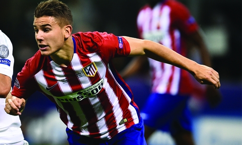Atletico's Hernandez extends contract to 2022
