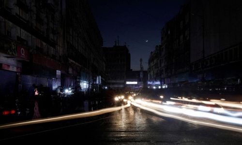 Power surge crashes grid, plunging millions into darkness in Pakistan