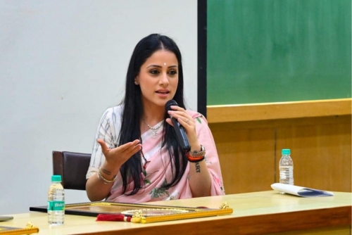 Global Teacher Prize 2026: Mumbai Teacher Recognized for Art-Based Learning