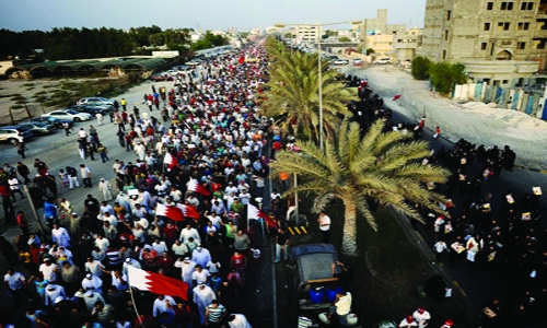 Bahrain religious cleric jailed for illegal demo