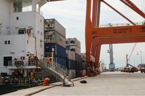 US, Ecuador sign trade deal cutting tariff rates 