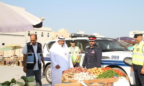 186 illegal vendors removed from Bahrain streets