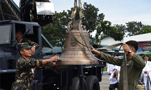 US returns bells to Philippines
